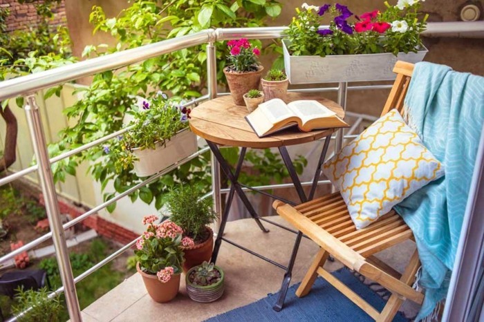 Decorarea balconului: ce lucruri să incluzi pentru o amenajare deosebită