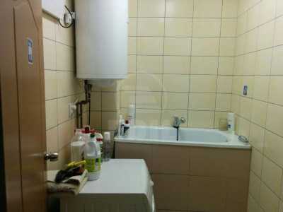 Birou de vânzare 3 incaperi, BICJ226297-1