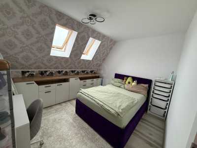 Apartament de vânzare 3 camere, APCJ240440FLO-10