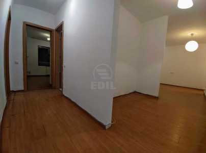 Apartament de vânzare 3 camere, APBU326754-8