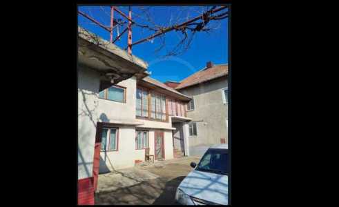 Casa de vânzare 8 camere, CACJ241729FLO-11