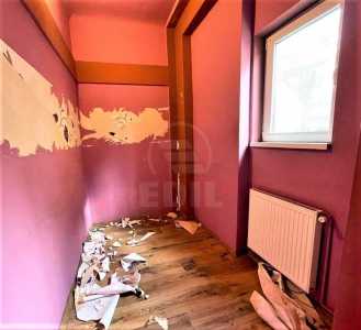 Birou de vânzare 3 incaperi, BICJ328044-5