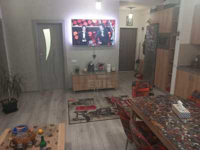 Apartament de vânzare 3 camere, APCJ243231FLO