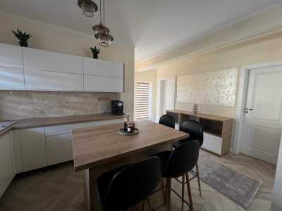 Casa de Închiriere 4 camere, CACJ341302-12