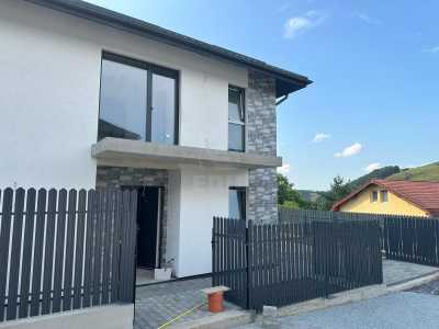 Casa de vânzare 5 camere, CACJ245323FLO-2