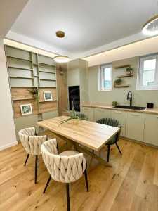 Apartament de vânzare 3 camere, APCJ245667FLO-13