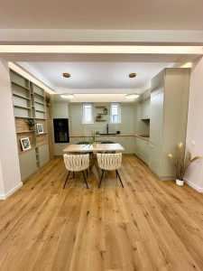 Apartament de vânzare 3 camere, APCJ245667FLO-9