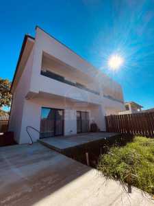 Casa de vânzare 4 camere, CACJ245672FLO