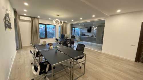 Birou de Închiriere 3 incaperi, BICJ347368