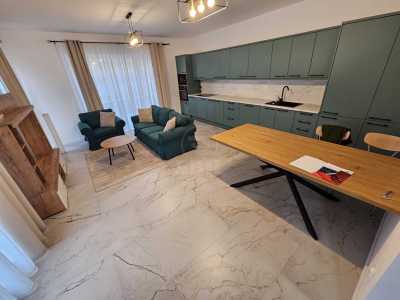 Casa de Închiriere 4 camere, CACJ348264