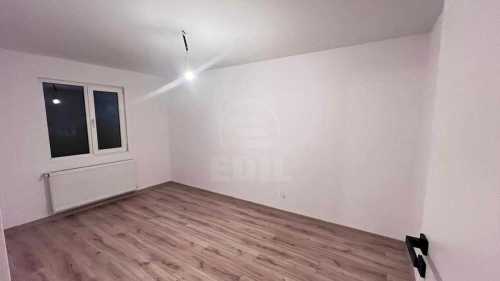 Apartament de vânzare 3 camere, APCJ349117-4