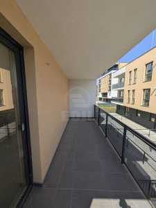 Apartament de vânzare 3 camere, APCJ246332FLO-8