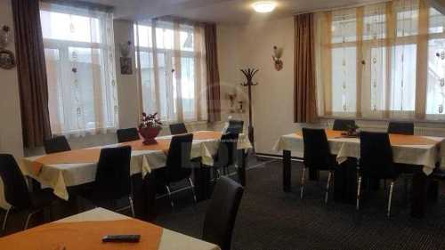 Pensiune de vânzare 10 camere, PEHD246392FLO-3