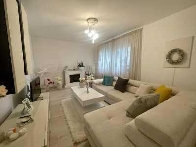 Apartament de vânzare 3 camere, APCJ351450