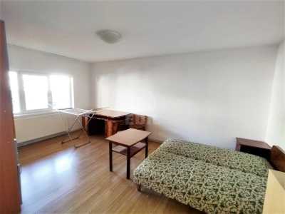 Apartament de Închiriere 3 camere, APCJ351075
