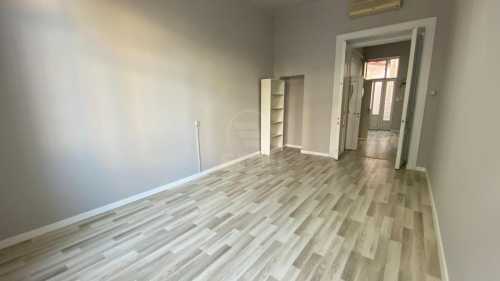 Birou de Închiriere 3 incaperi, BICJ351485