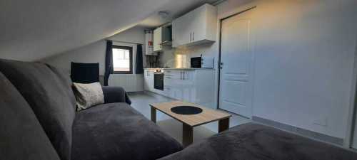 Apartament de vânzare 3 camere, APCJ246430FLO