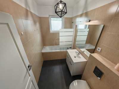 Apartament de vânzare 3 camere, APCJ352369-6