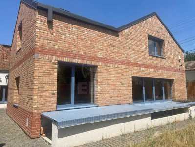 Birou de Închiriere 5 incaperi, BICJ352666-1