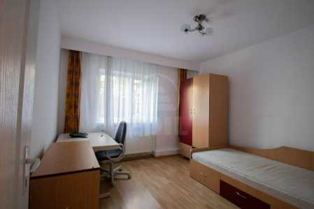 Apartament de Închiriere 3 camere, APCJ353330
