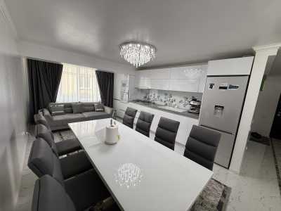 Apartament de vânzare 3 camere, APCJ246695FLO