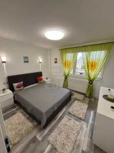 Apartament de Închiriere 3 camere, APCJ354149
