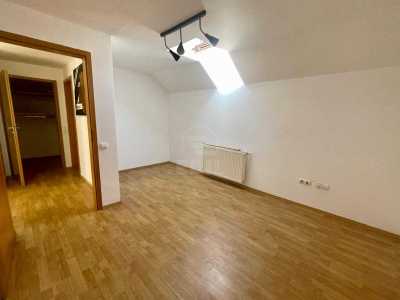 Casa de Închiriere 4 camere, CACJ354231-15