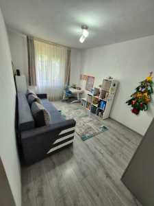 Apartament de vânzare 3 camere, APCJ354831