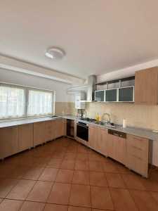 Casa de Închiriere 4 camere, CACJ355210-7