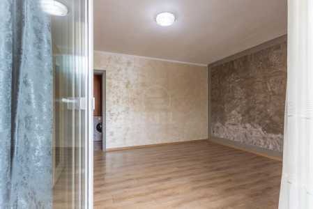 Apartament de vânzare 2 camere, APCJ246837FLO-13
