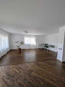 Apartament de vânzare 4 camere, APCJ246825FLO-2