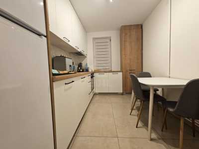 Apartament de Închiriere 3 camere, APCJ355671-4