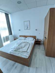 Apartament de Închiriere 3 camere, APCJ355529-12