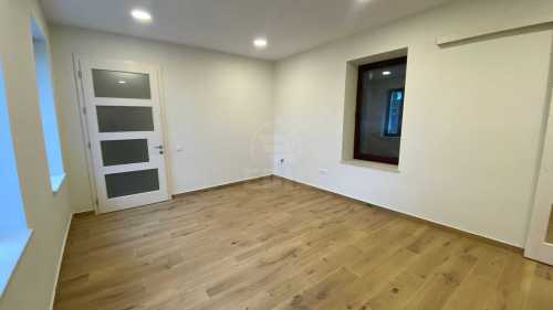 Birou de Închiriere 2 incaperi, BICJ355707-6