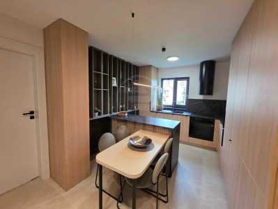 Apartament de Închiriere 3 camere, APCJ355481-1