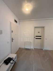 Apartament de Închiriere 3 camere, APCJ356447-18