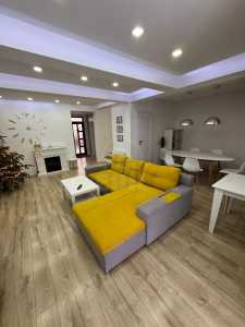 Casa de Închiriere 4 camere, CACJ247033FLO-1