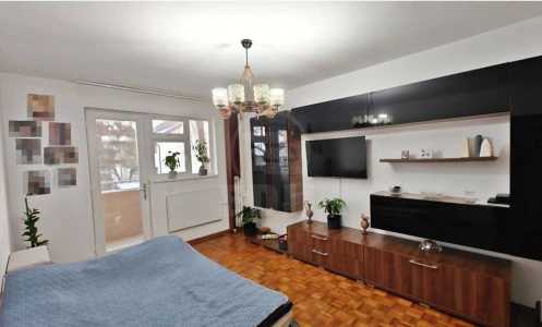 Apartament de vânzare 3 camere, APCJ356950