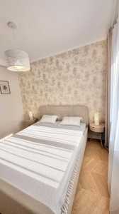 Apartament de vânzare 3 camere, APCJ247060FLO-9