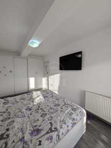 Apartament de vânzare 3 camere, APCJ247083FLO-10