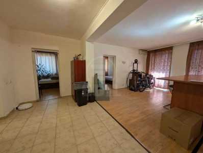 Apartament de vânzare 3 camere, APCJ357475-1