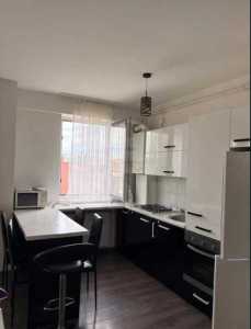 Apartament de Închiriere 3 camere, APCJ357652-1