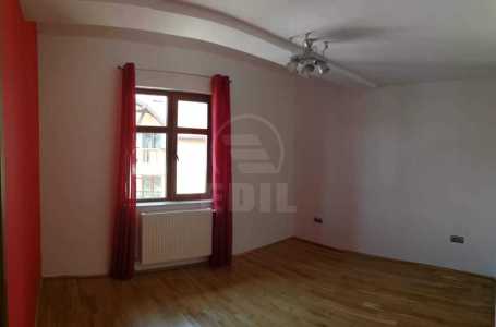 Apartament de Închiriere 4 camere, APCJ357595-6