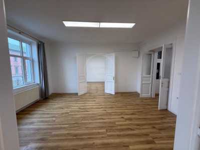 Apartament de Închiriere 4 camere, APCJ357650
