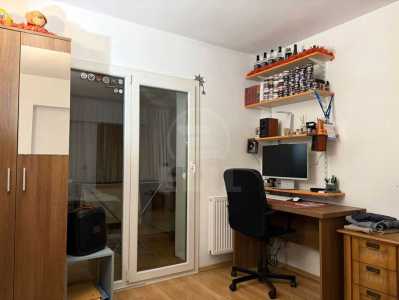 Apartament de vânzare 3 camere, APCJ358207-3