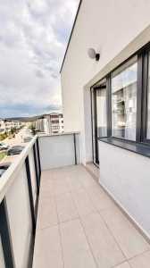 Apartament de vânzare 3 camere, APCJ247150FLO-12