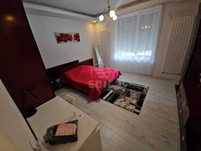 Apartament de Închiriere 4 camere, APCJ358811-12