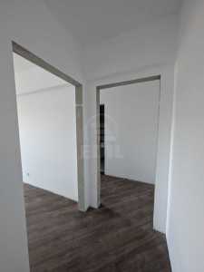 Apartament de vânzare 3 camere, APCJ247233FLO-5