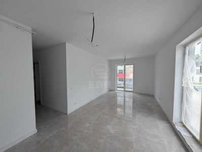 Apartament de vânzare 3 camere, APCJ247245FLO-1