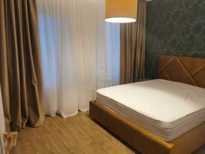 Casa de Închiriere 4 camere, CACJ247303FLO-4